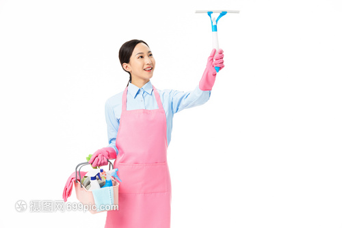家政服務中的女性清潔擦拭 專業與關懷的結合