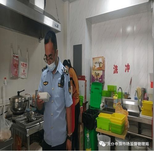 太仆寺旗市場監督管理局開展火鍋餐飲單位鴨血制品專項檢查，筑牢食品安全防線