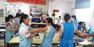 深圳市老人護(hù)理新選擇 名流連鎖家政服務(wù)的專業(yè)與安心